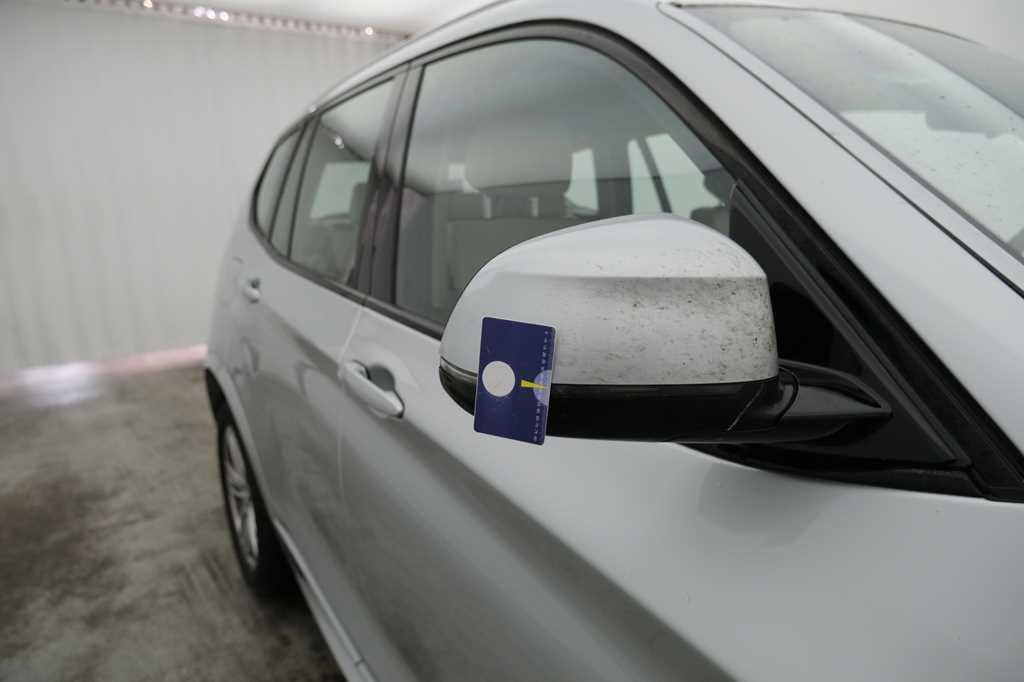 BMW X3 2017 фото 13