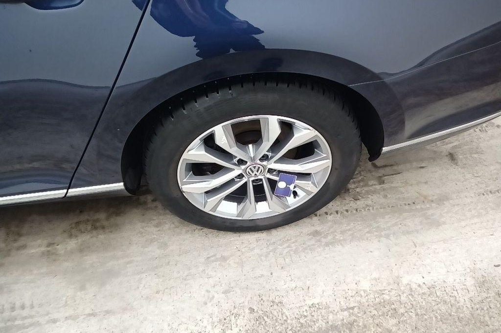 Volkswagen Passat Variant 2015 photo 40