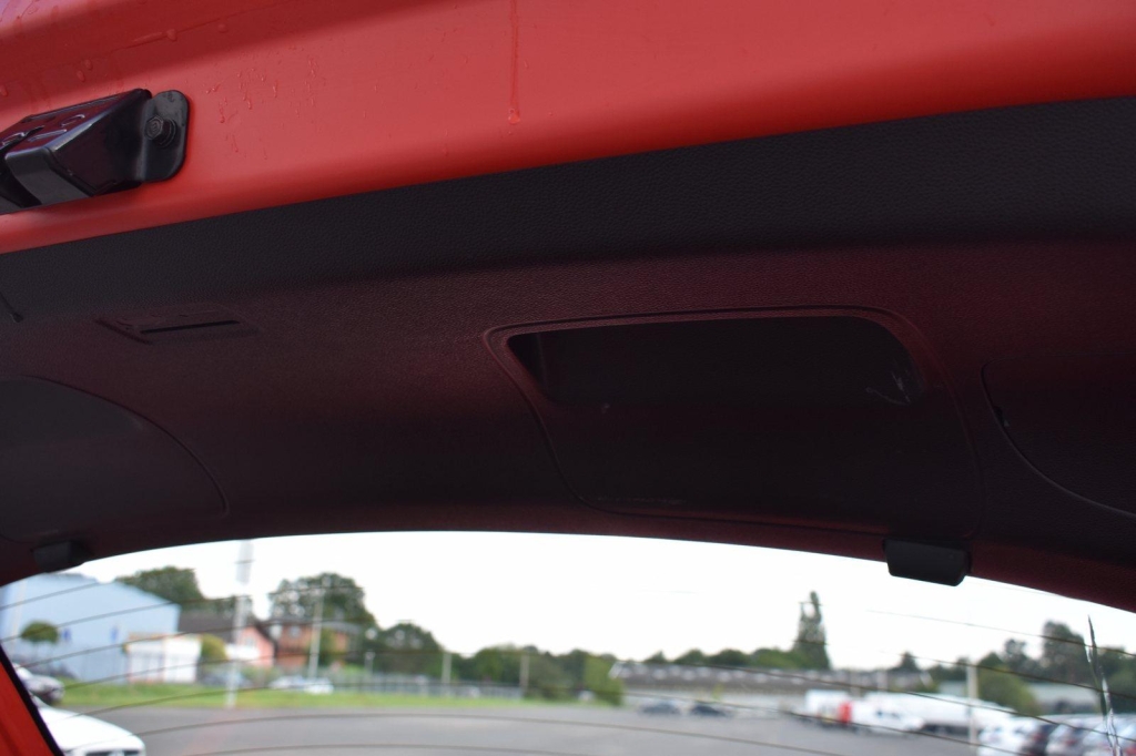 Hyundai i20 2019 фото 9