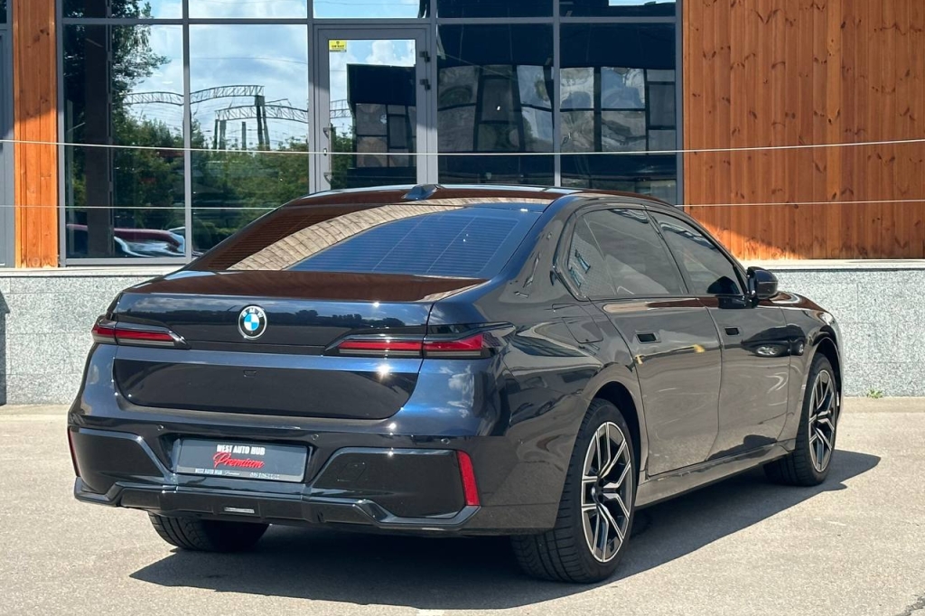 BMW 7 Series 740d MHEV Steptronic xDrive 2022 фото BMW 7 Series 740d MHEV Steptronic xDrive 2022 фото 6