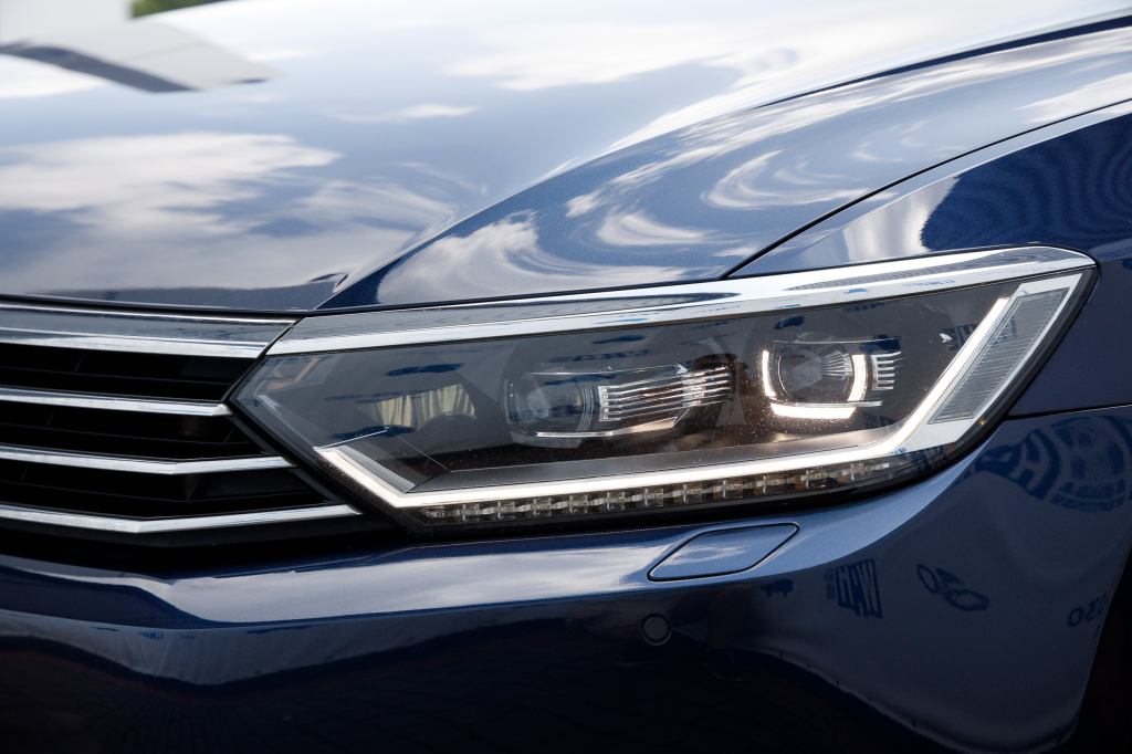 Volkswagen Passat B8 2017 photo 2