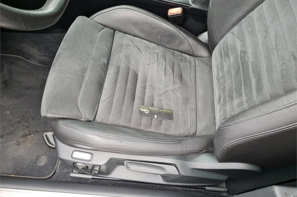 Volkswagen Passat Variant 2017 фото 23