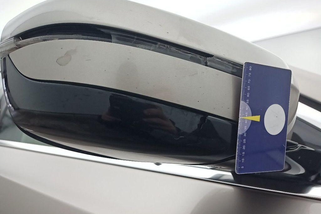 BMW 5 Series 2017 фото 36