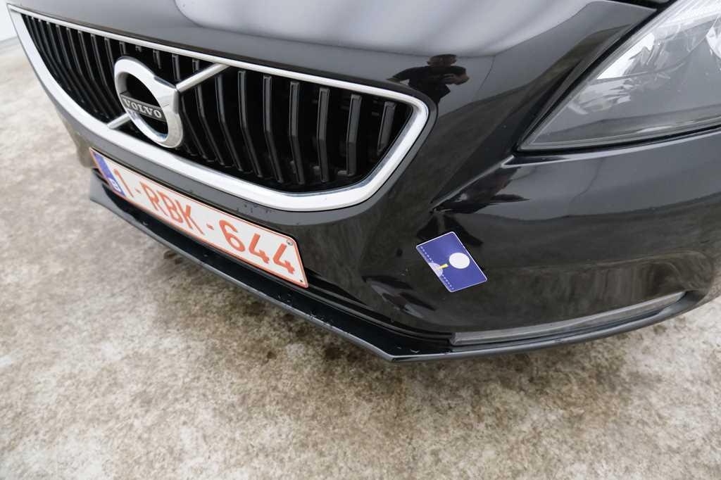 Volvo V40 2016 photo 17