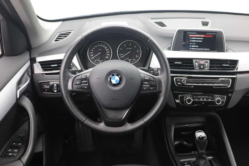BMW X1 2017 фото 6