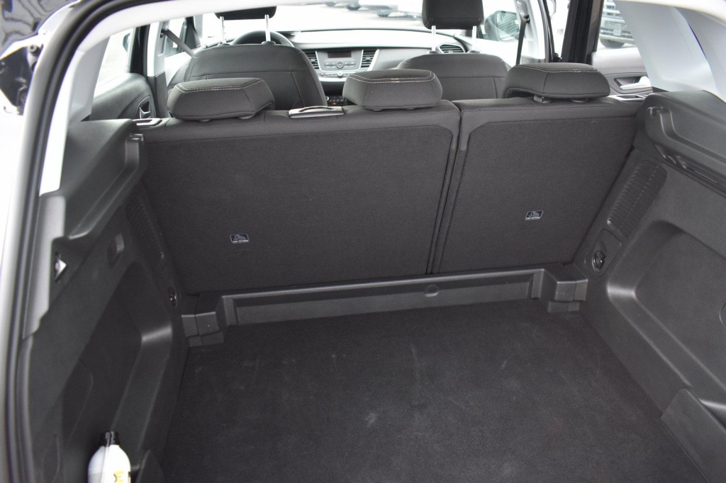 Opel Grandland X 2019 photo 11