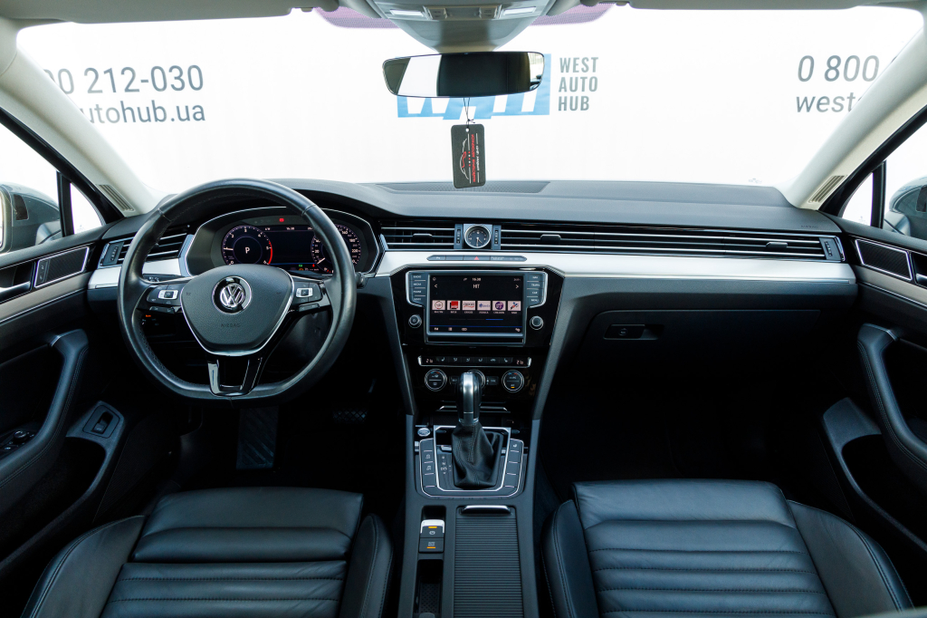 Volkswagen Passat B8 Highline 4Motion 2016 photo 9