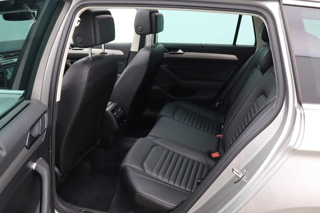 Volkswagen Passat Variant 2016 фото 2