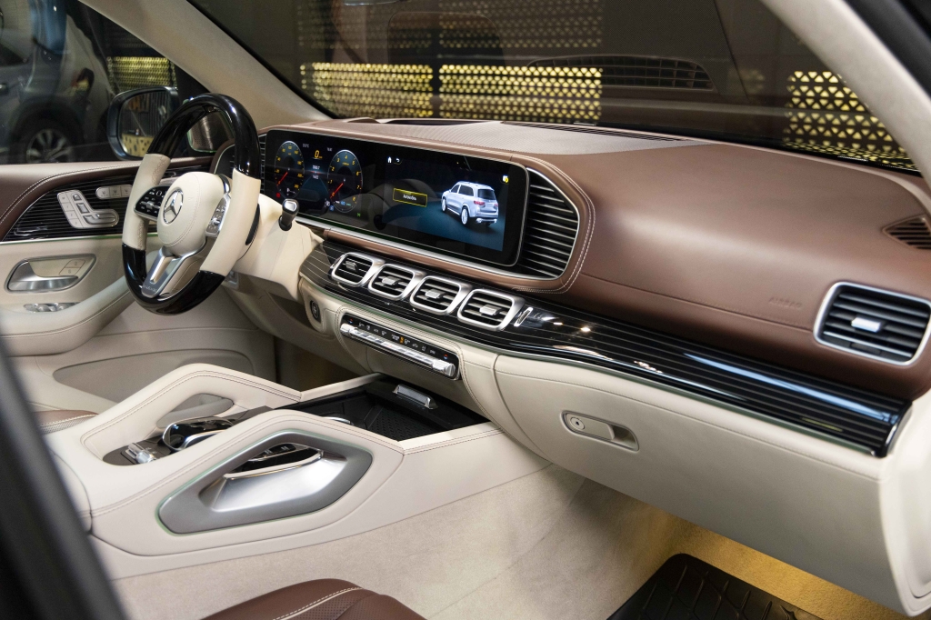 Mercedes-Benz Maybach GLS 600 2022 photo 61