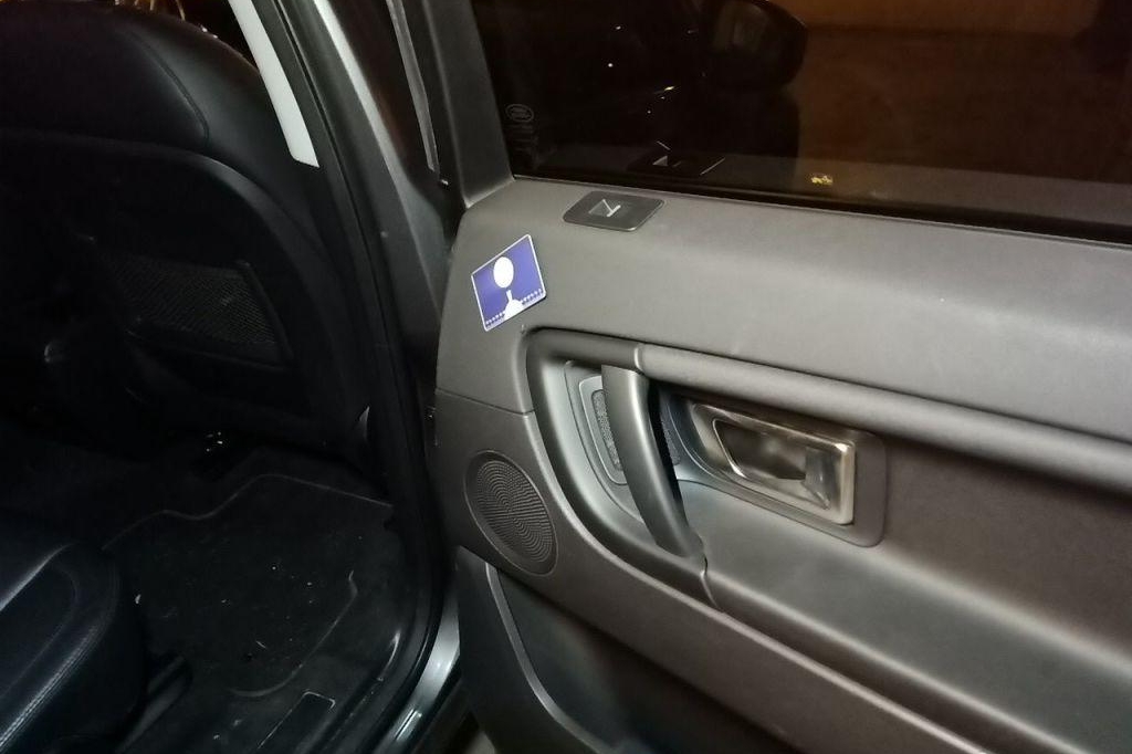 Land Rover Discovery 2016 фото 29