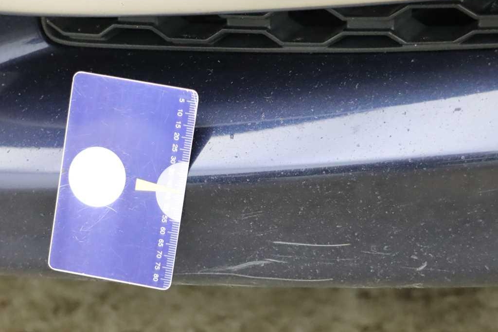 Jaguar XE 2017 фото 9