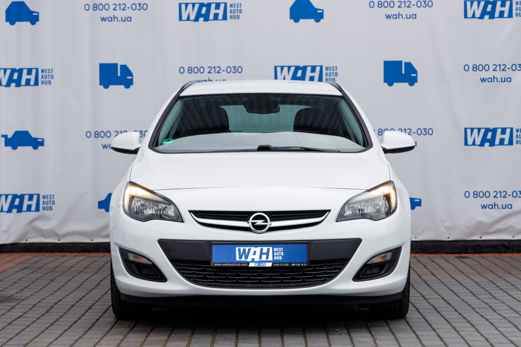 Opel Astra J Sports Tourer 2015 photo 5