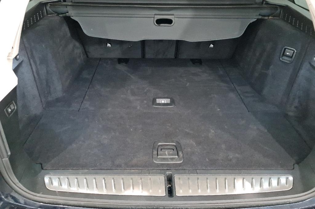 BMW 5er Touring 2018 фото 8