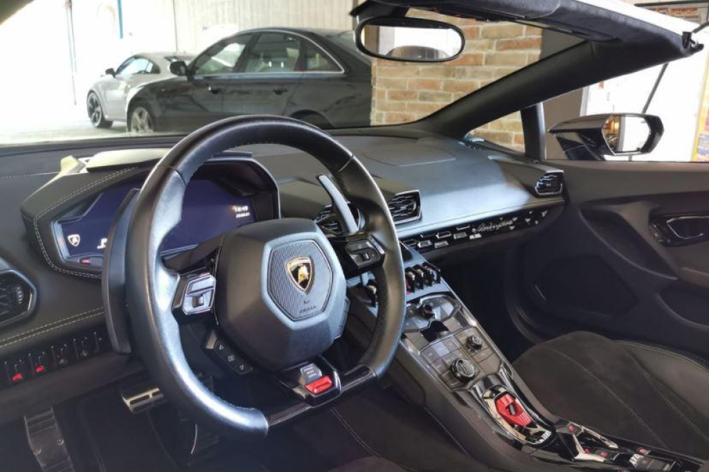 Lamborghini Huracan Spyder 2017 фото 6