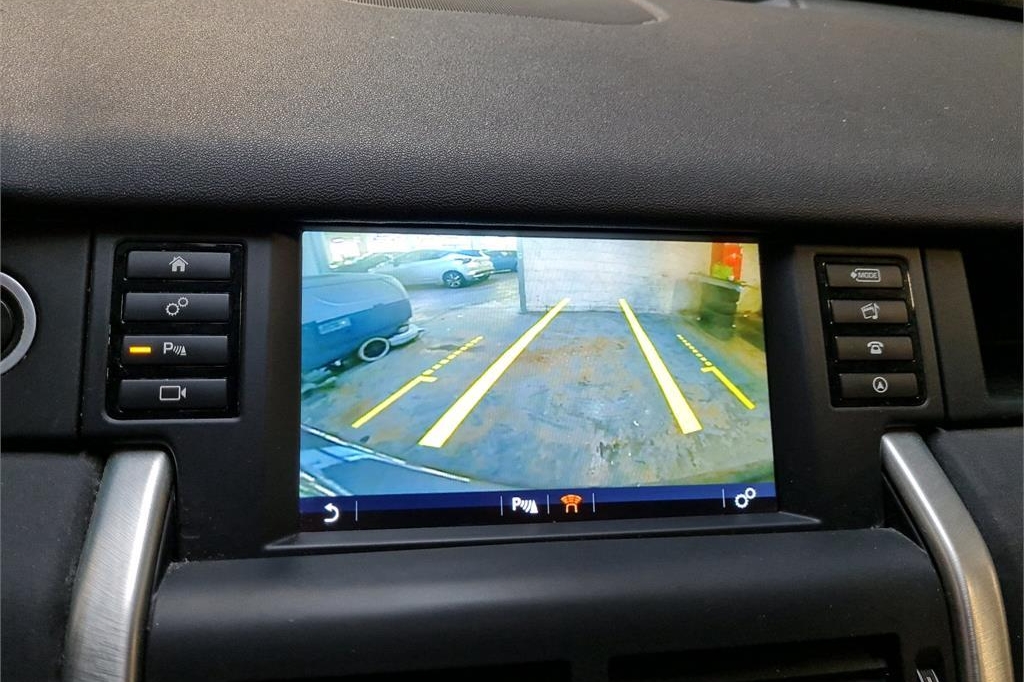 Land Rover Discovery Sport 2017 фото 1