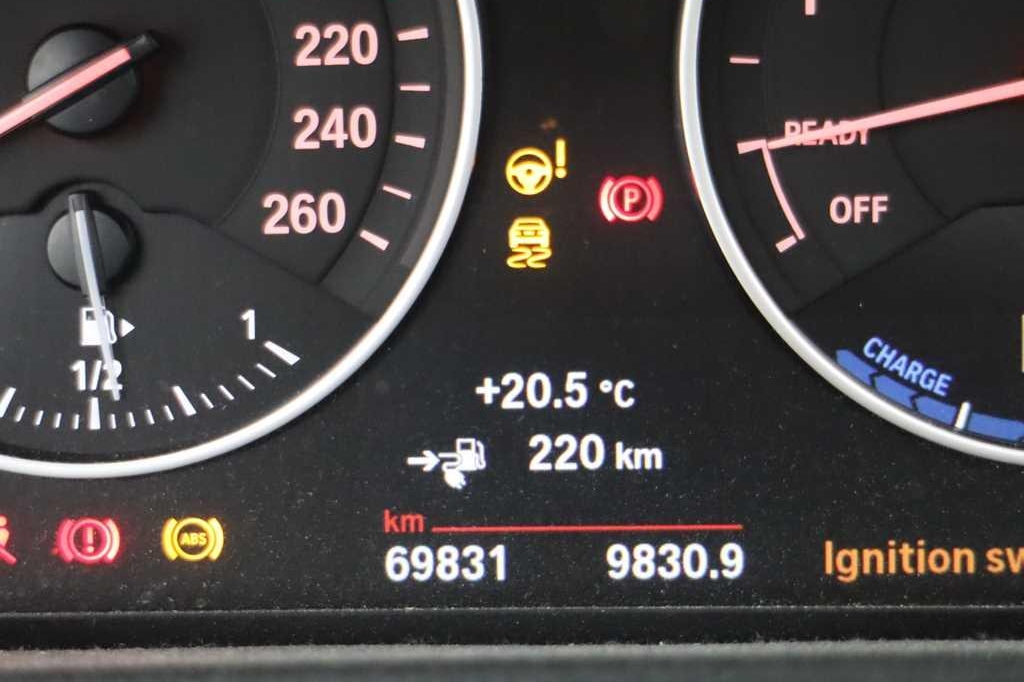 BMW 2er Active Tourer 2017 photo 1