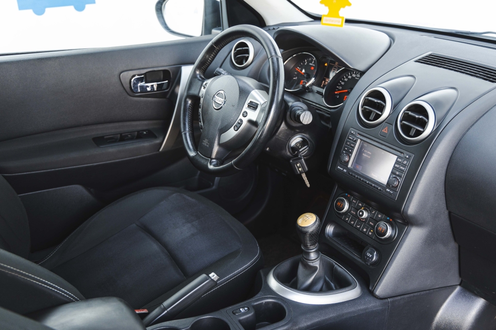 Nissan Qashqai 2012 photo 24