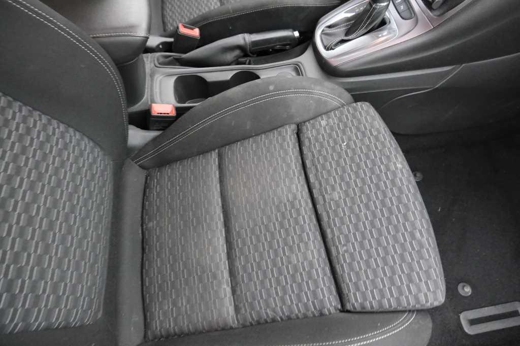 Opel Astra Sports Tourer 2016 photo 15