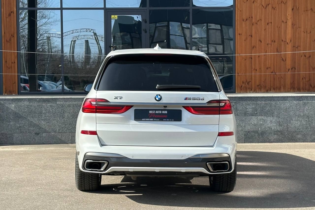 BMW X7 M50d 2020 photo 5