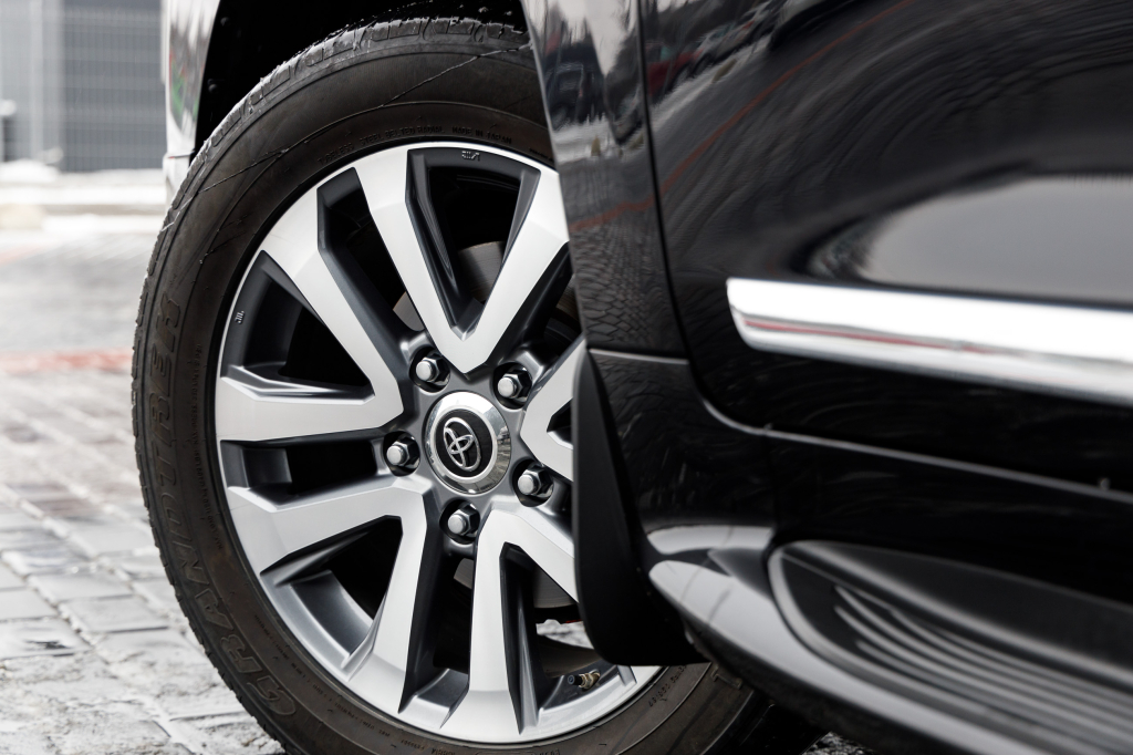 Toyota Land Cruiser 200 2018 photo 46