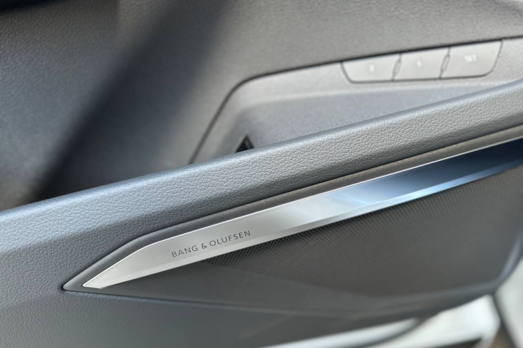 Audi Q8 e-tron 55 114 kWh Quattro S-line 2023 photo 11