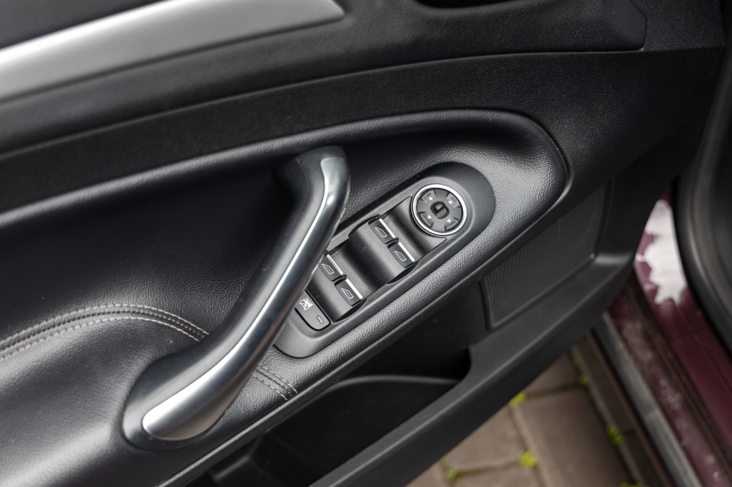 Ford Mondeo 2009 фото 11