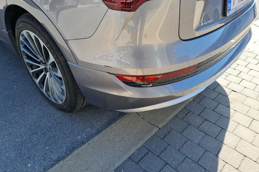 Audi e-tron 2019 photo 13