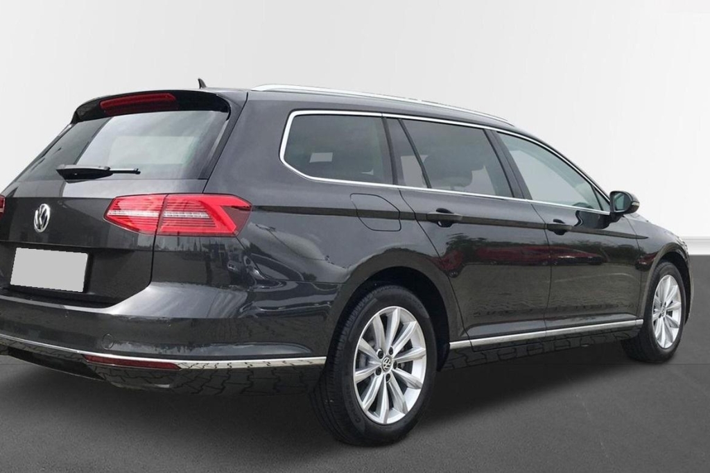 Volkswagen Passat Variant 2019 photo 4