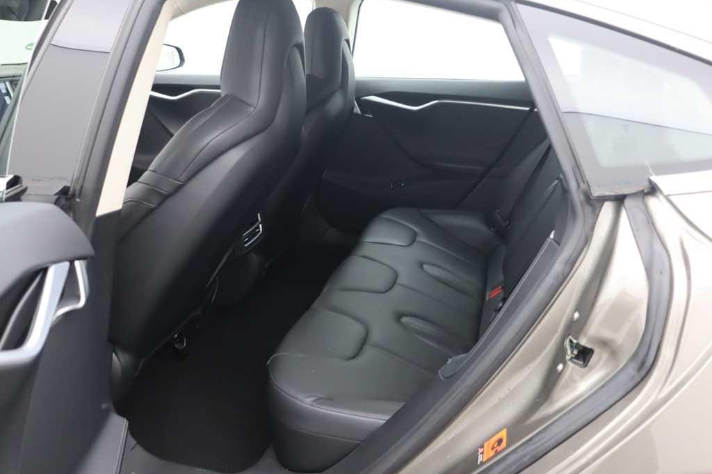 Tesla Model S 2016 photo 1