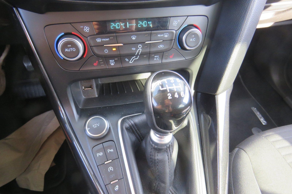 Ford Focus Turnier 2016 photo 5