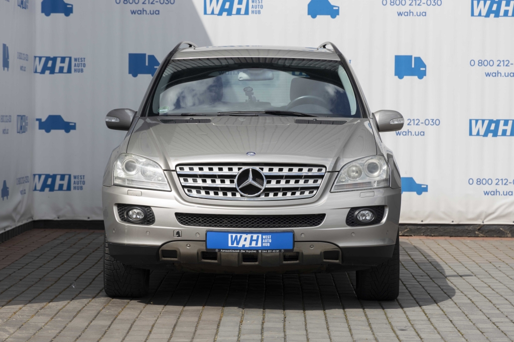Mercedes-Benz M-Class ML500 W164 2006 фото 1