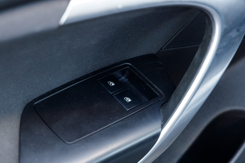 Opel Insignia 2009 фото 14