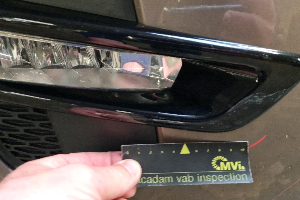 Land Rover Discovery Sport 2017 фото 14