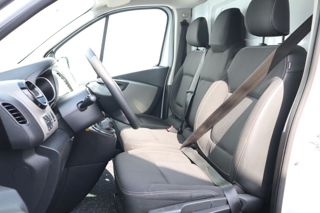 Renault Trafic груз. Energy 2016 photo 9