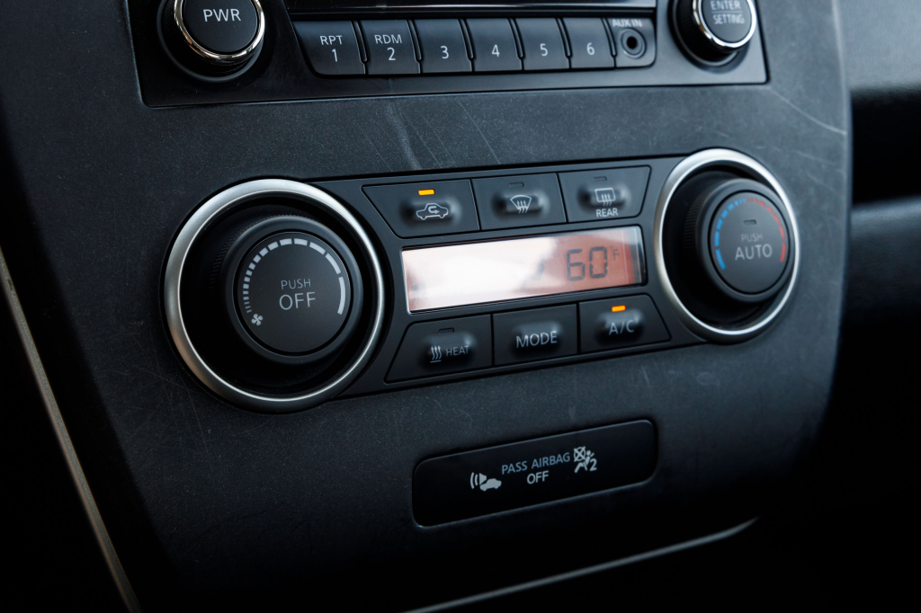 Nissan Leaf 2014 фото 12