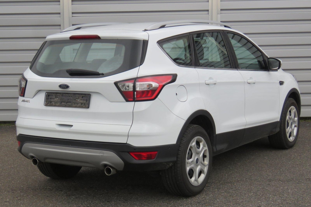 Ford Kuga 2018 photo 2