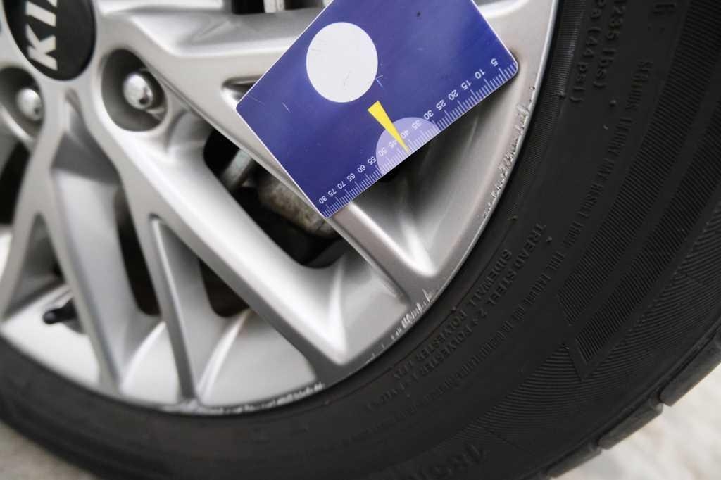 Kia Rio 2018 photo 24