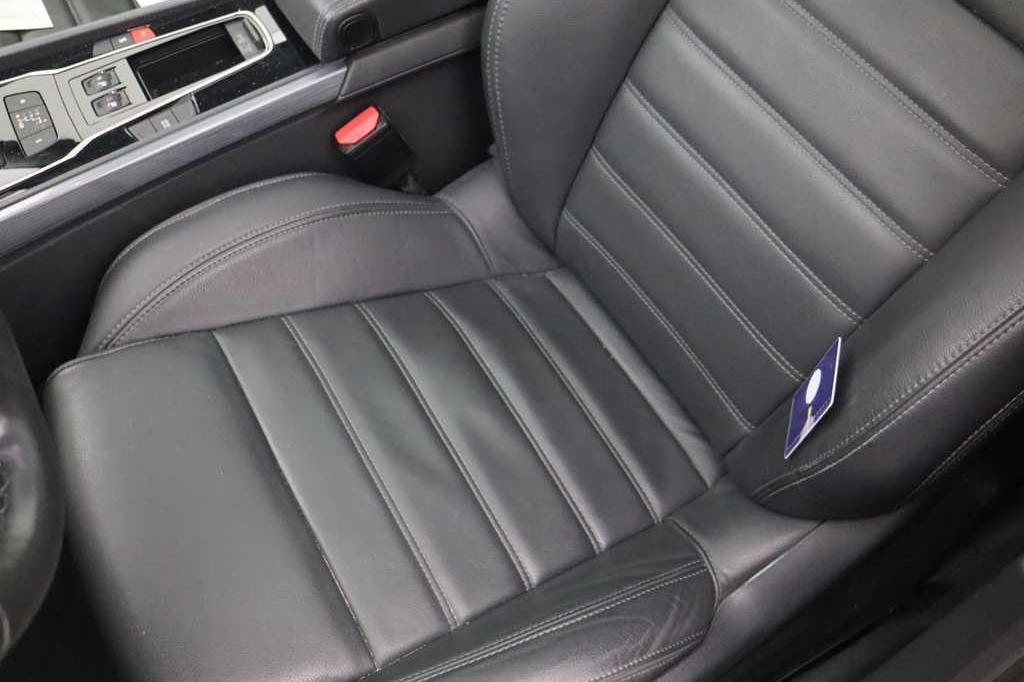 Peugeot 508 SW 2017 фото 12