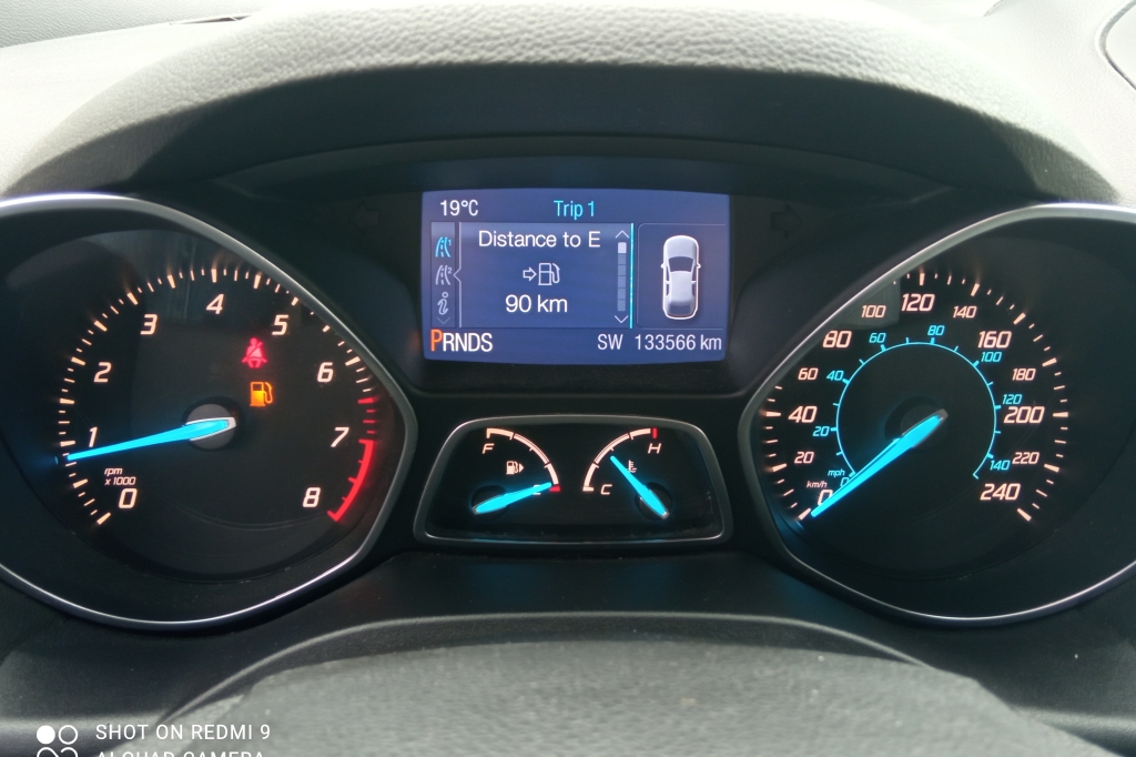 Ford Escape  4WHDR SE 2013 фото 7