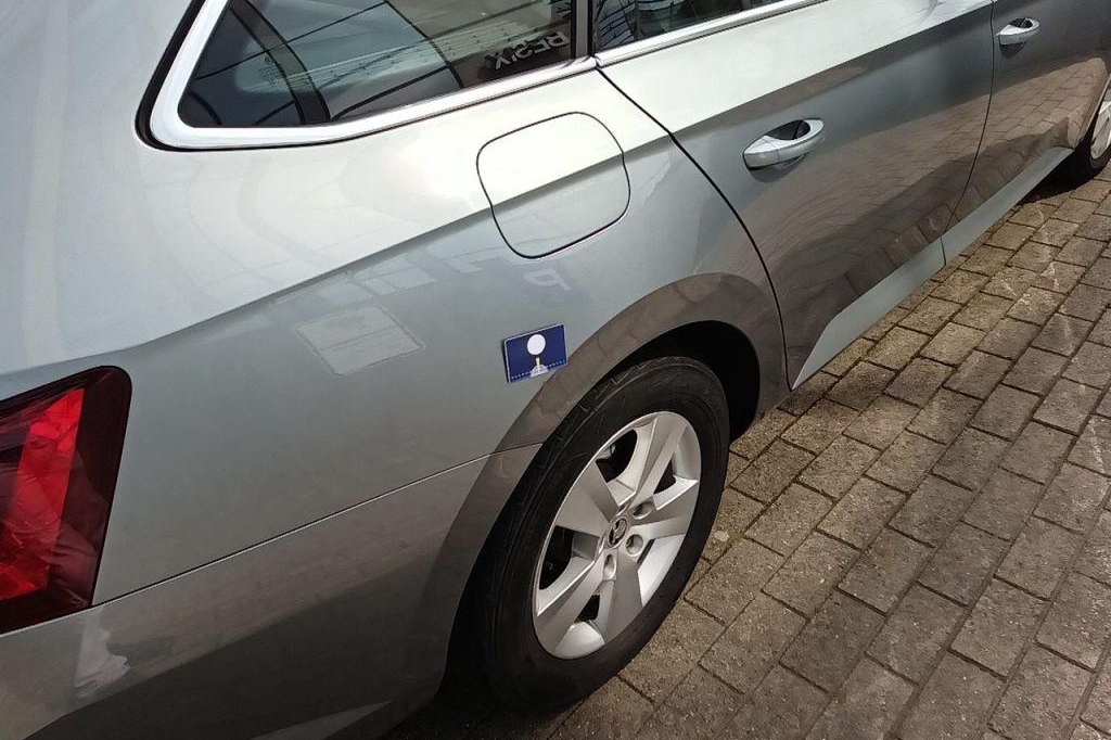 Skoda Superb Combi 2017 фото 7