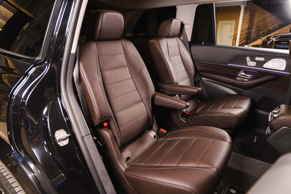 Mercedes-Benz GLS-Class 400d 2020 photo 46