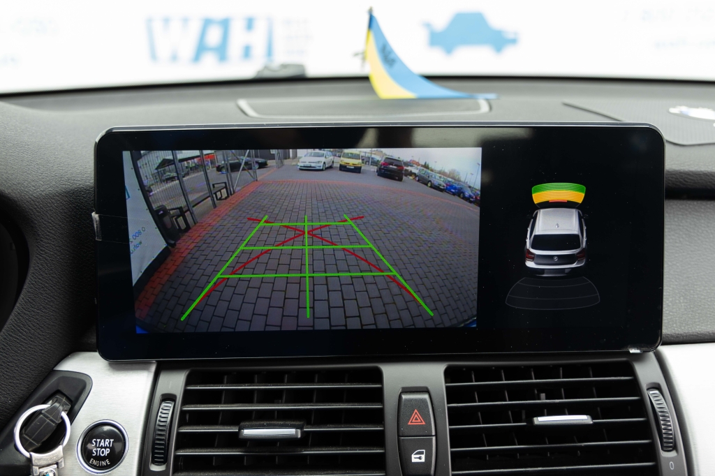 BMW X5 35i 2011 фото 17