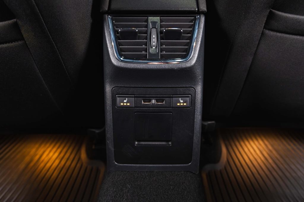 Skoda Octavia 2018 фото 37