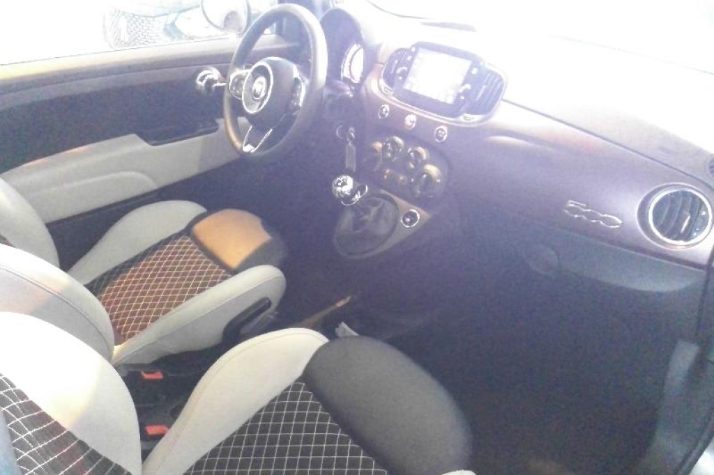 Fiat 500 2020 фото 1