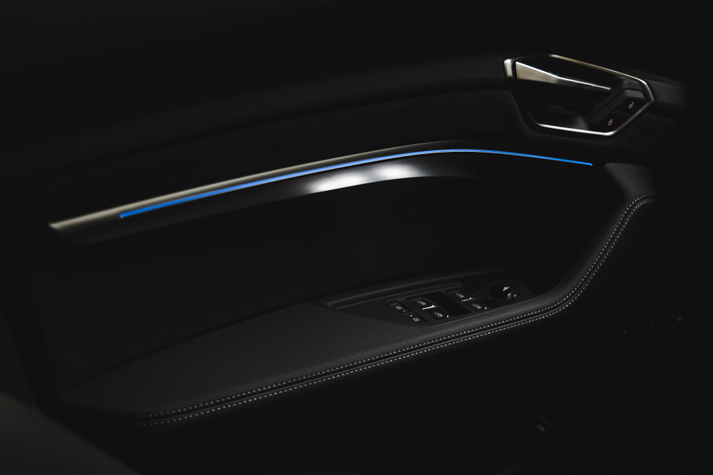 Audi Q8 Sportback e-tron 2023 photo 27