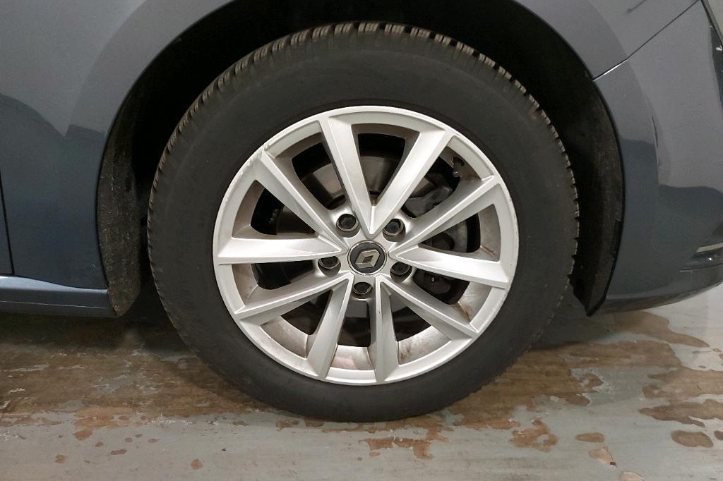 Renault Megane Grandtour 2020 фото 12