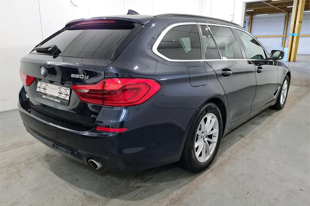 BMW 5er Touring 2018 фото 5