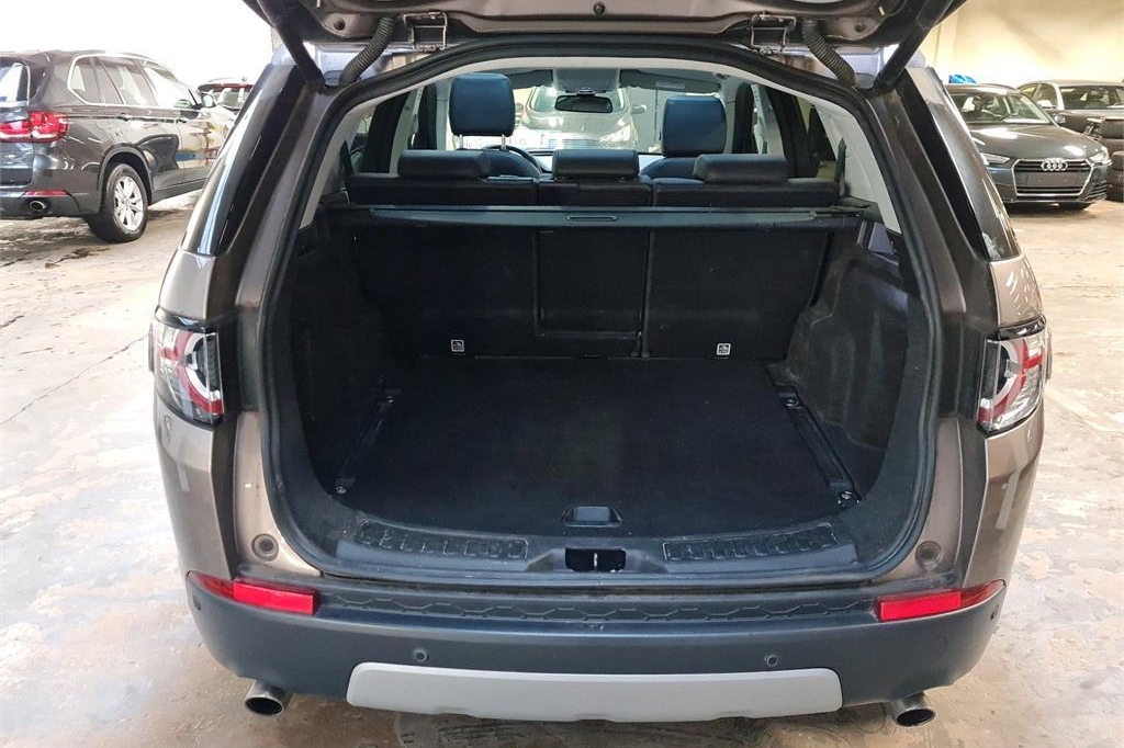 Land Rover Discovery Sport 2017 фото 5