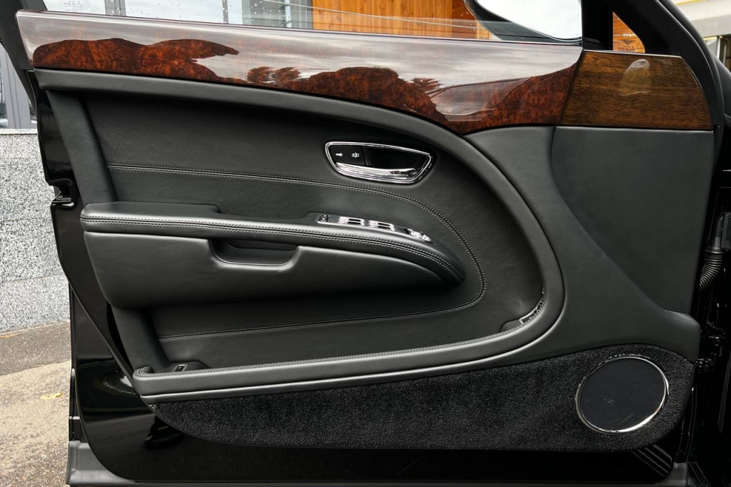 Bentley Mulsanne 2013 фото 6