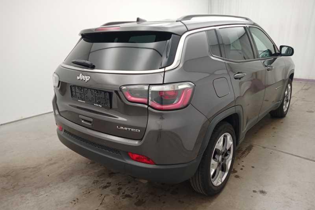 Jeep Compass 2018 photo 1